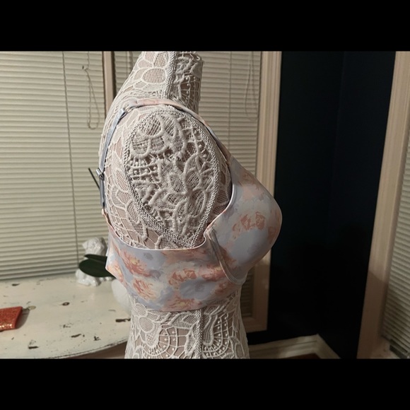 Jessica Simpson Bra - Picture 6 of 6